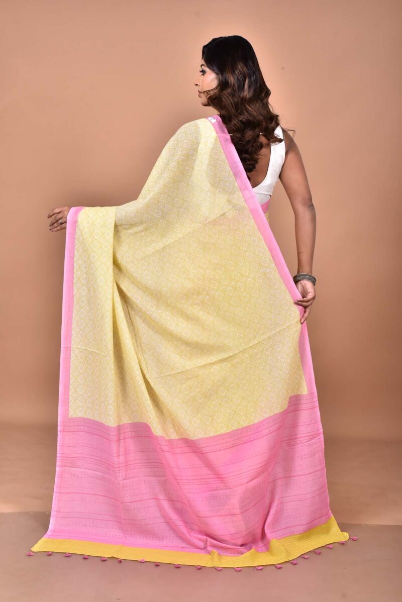 Cotton MulMul Sarees with Hand Screen Prints (Light Yellow)