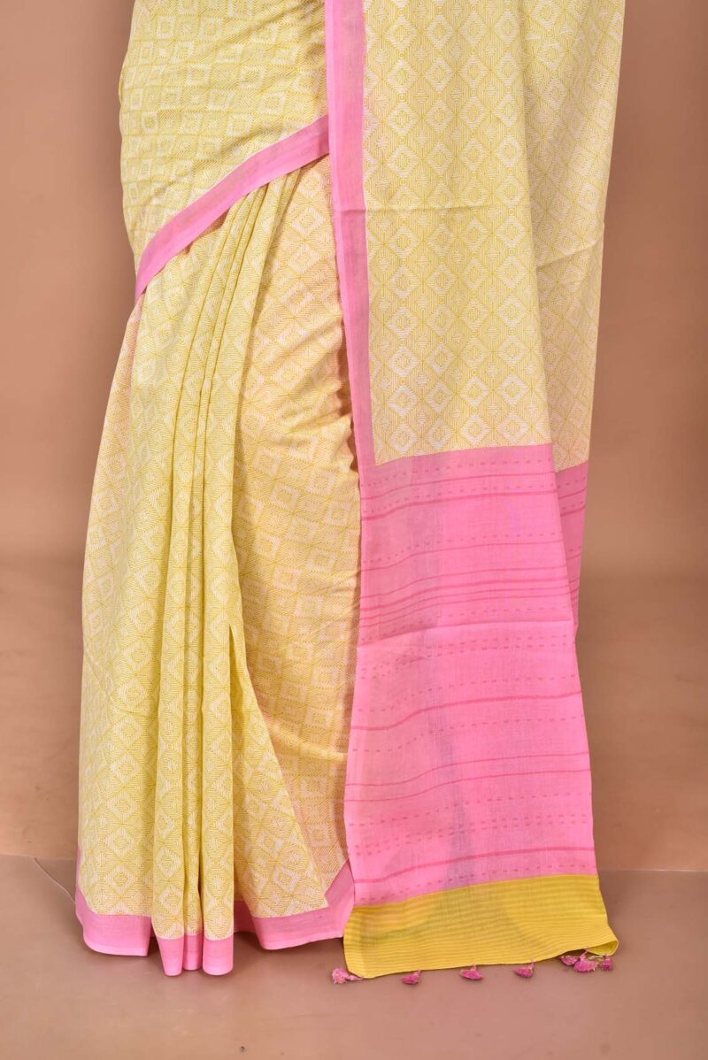 Cotton MulMul Sarees with Hand Screen Prints (Light Yellow)