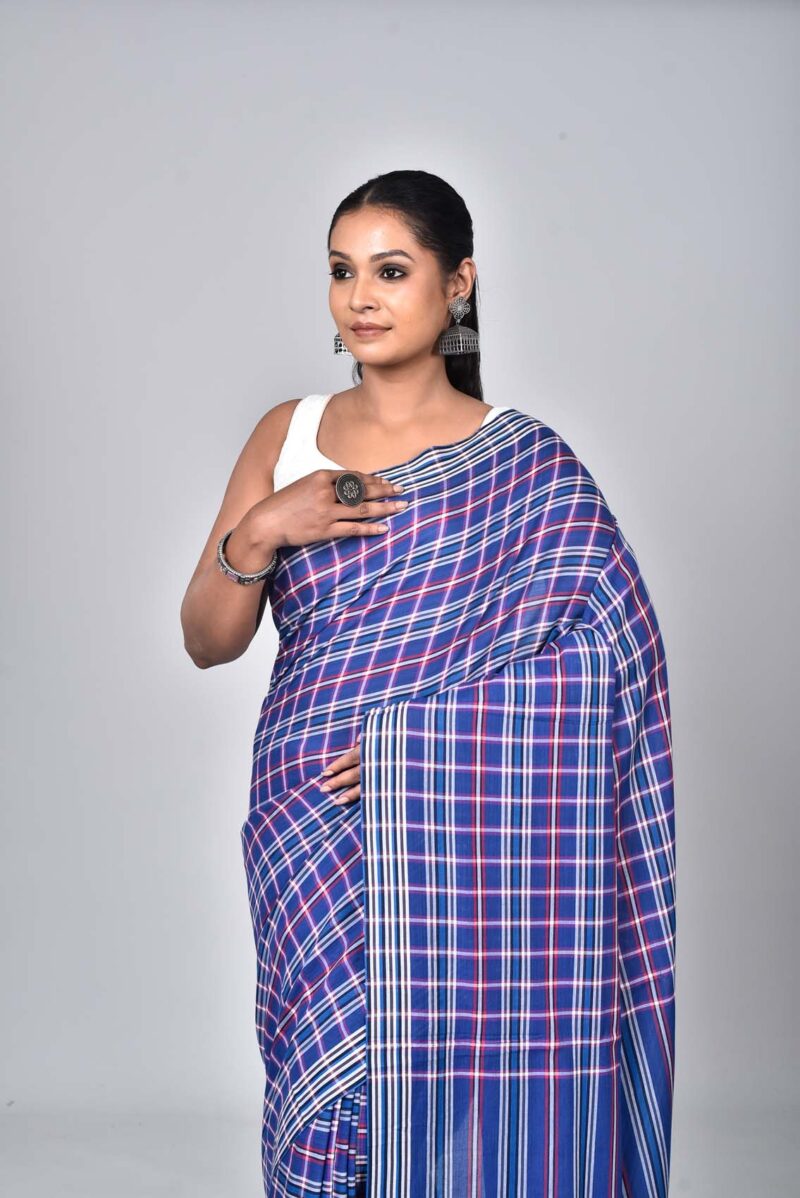 Superior Giza Cotton Yarn Dyed Woven Saree (Blue Multi )