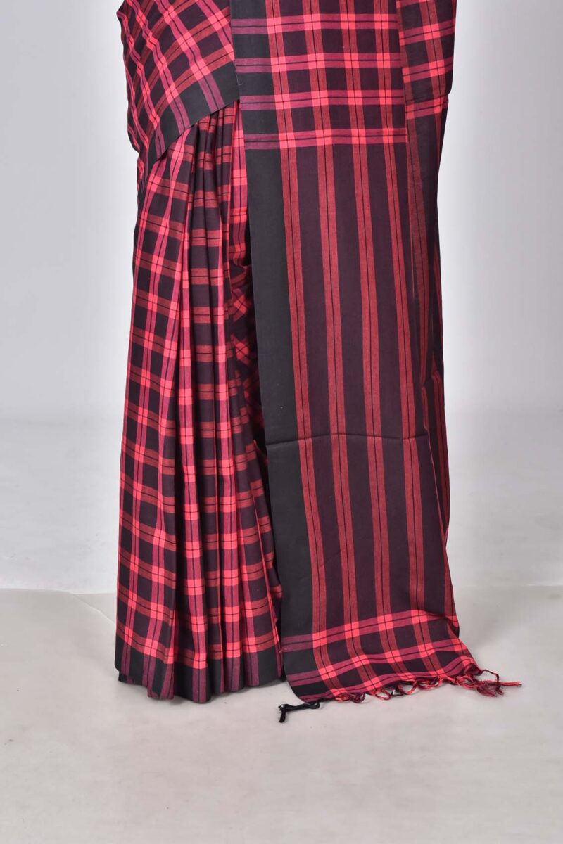 Superior Giza Cotton Yarn Dyed Woven Saree (Red Black)