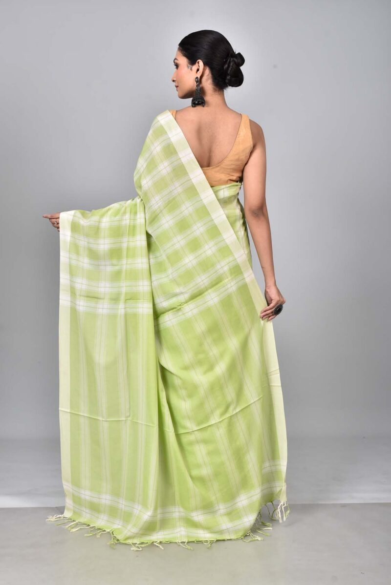 Superior Giza Cotton Yarn Dyed Woven Saree (Light Green)