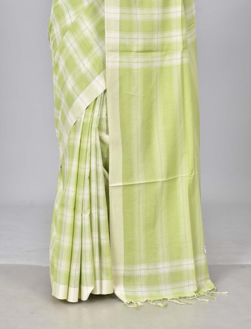 Superior Giza Cotton Yarn Dyed Woven Saree (Light Green)