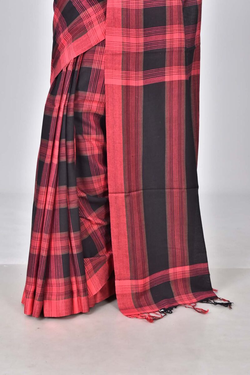 Superior Giza Cotton Yarn Dyed Woven Saree (Red Black)