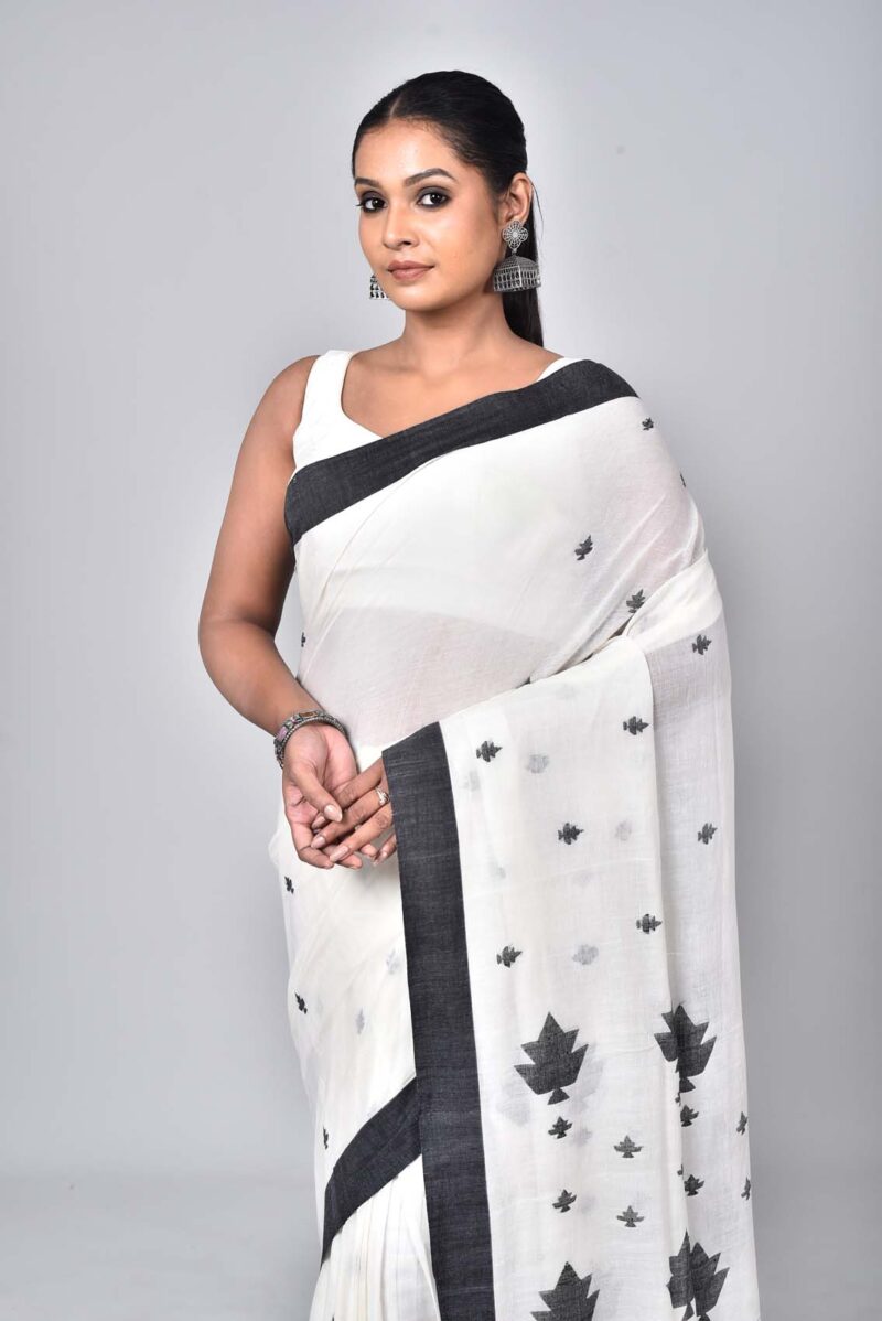 Cotton Jamdani Woven Saree (Off White)