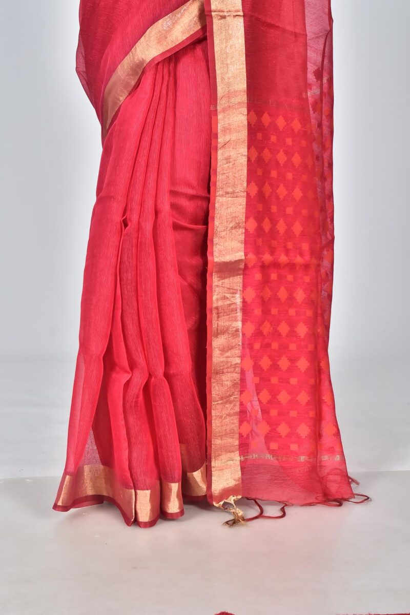 Silk Linen Woven Saree with Jamdani Palla (Red)